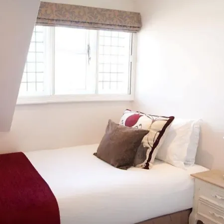 The Osney Arms Guest House-3